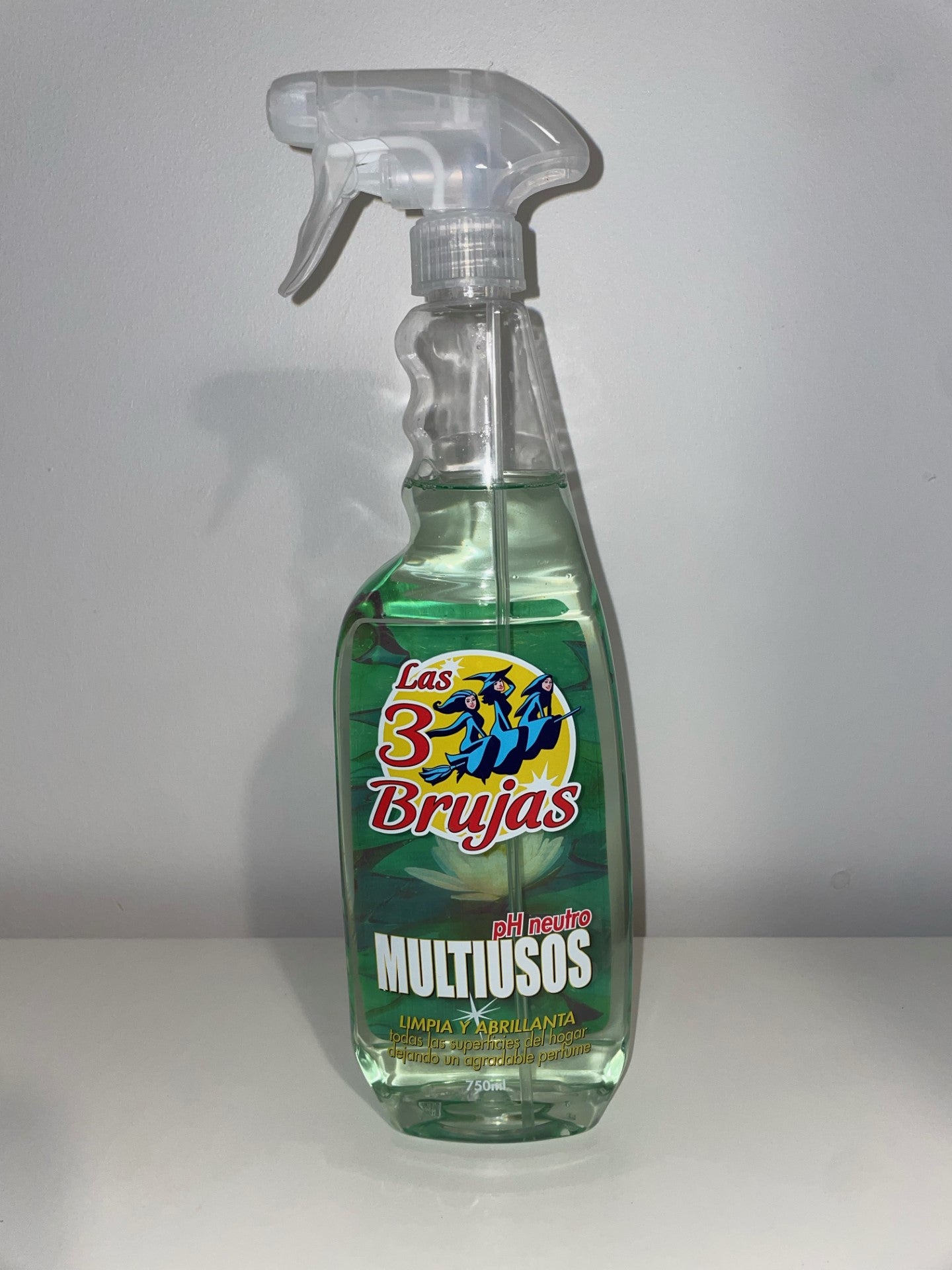 3 WITCHES MULIPURPOSE SPANISH CLEANING SPRAY